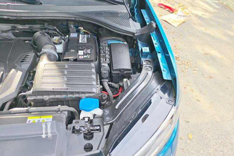 Used Volkswagen Tayron 2023 380TSI Four-Wheel Drive R-Line Pro Smart Edition Engine Bay Left