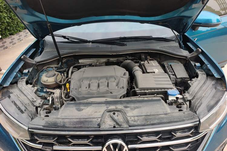 Used Volkswagen Tayron 2023 380TSI Four-Wheel Drive R-Line Pro Smart Edition Engine Bay
