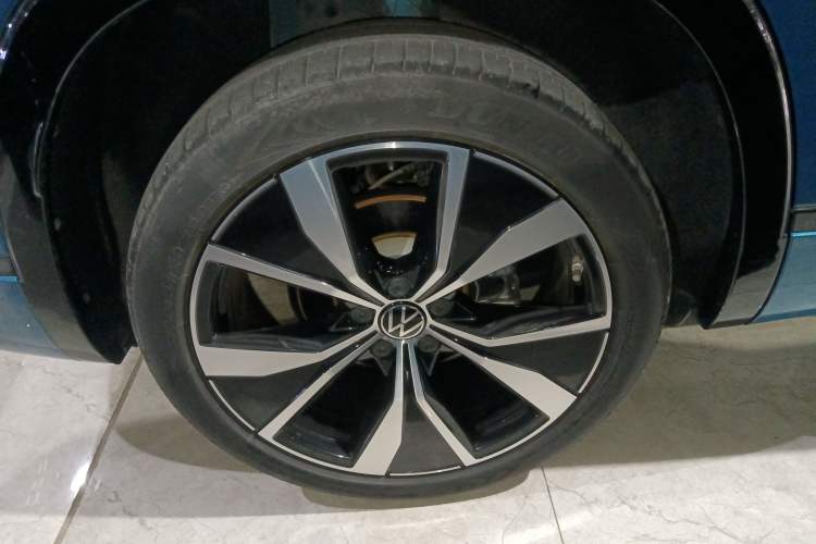 Used Volkswagen Tayron 2023 380TSI Four-Wheel Drive R-Line Pro Smart Edition Exterior 8
