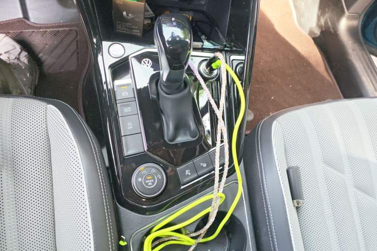 Used Volkswagen Tayron 2023 380TSI Four-Wheel Drive R-Line Pro Smart Edition Gear Lever
