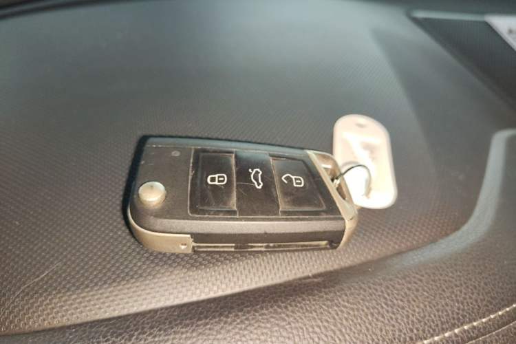 Used Volkswagen Tayron 2023 380TSI Four-Wheel Drive R-Line Pro Smart Edition Interior 1