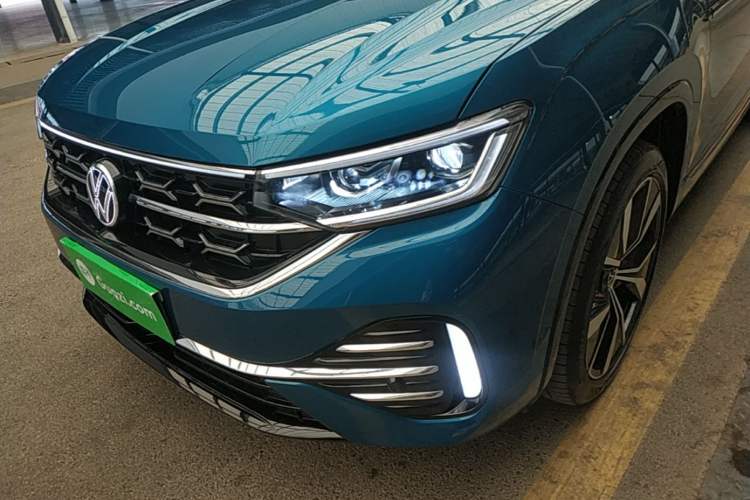 Used Volkswagen Tayron 2023 380TSI Four-Wheel Drive R-Line Pro Smart Edition Left Front Headlight