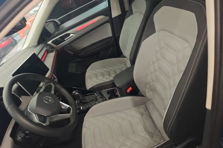 Used Volkswagen Tayron 2023 380TSI Four-Wheel Drive R-Line High-Energy Version Left Front Seat