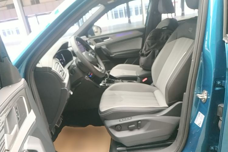 Used Volkswagen Tayron 2023 380TSI Four-Wheel Drive R-Line Pro Smart Edition Left Front Seat