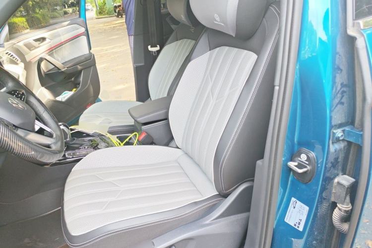 Used Volkswagen Tayron 2023 380TSI Four-Wheel Drive R-Line Pro Smart Edition Left Front Seat