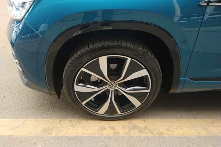 Used Volkswagen Tayron 2023 380TSI Four-Wheel Drive R-Line Pro Smart Edition Left Front Wheel Hub