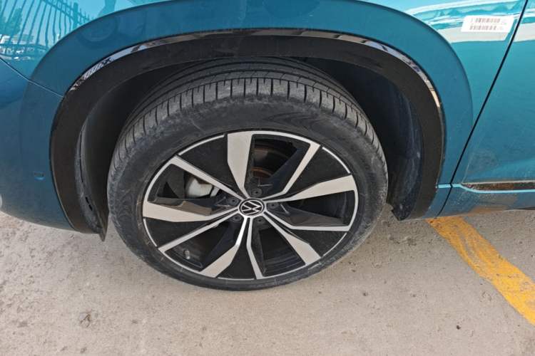 Used Volkswagen Tayron 2023 380TSI Four-Wheel Drive R-Line Pro Smart Edition Left Front Wheel Hub
