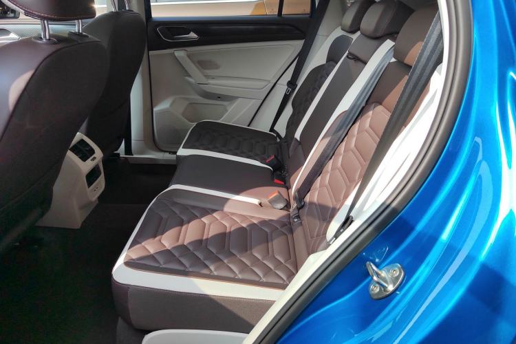 Used Volkswagen Tayron 2023 330TSI Two-Wheel-Drive Luxury Plus Advanced Version Left Rear Seat