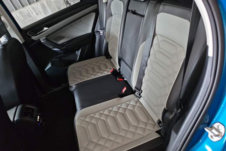 Used Volkswagen Tayron 2023 280TSI Two-Wheel-Drive Luxury Plus Advanced Version Left Rear Seat