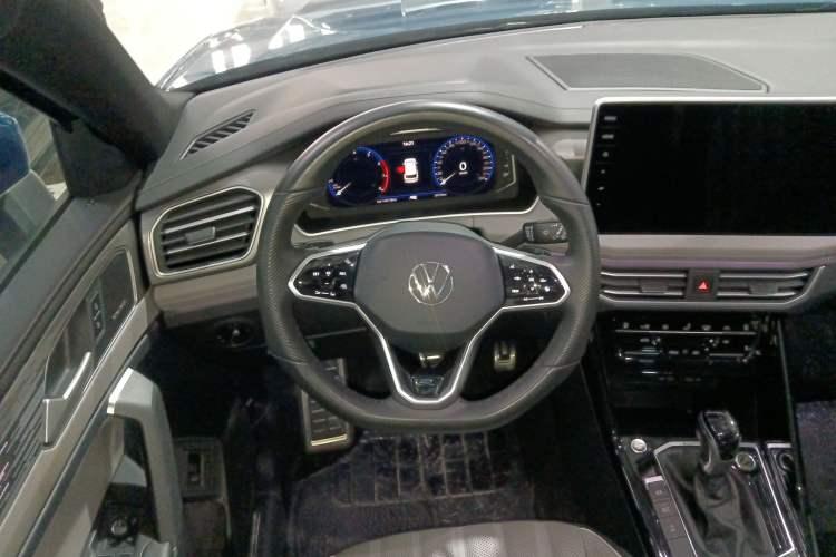 Used Volkswagen Tayron 2023 380TSI Four-Wheel Drive R-Line Pro Smart Edition Steering Wheel