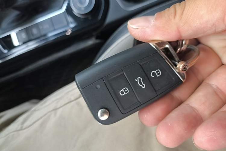 Used Volkswagen Tayron 2023 380TSI Four-Wheel Drive R-Line Pro Smart Edition Vehicle Key