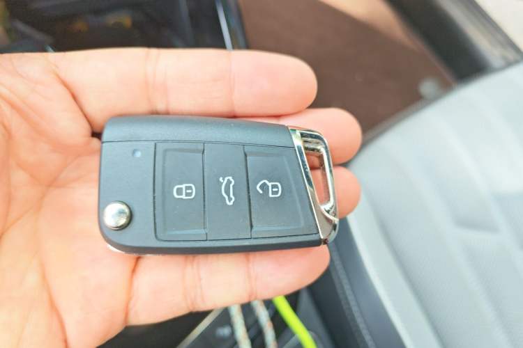 Used Volkswagen Tayron 2023 380TSI Four-Wheel Drive R-Line Pro Smart Edition Vehicle Key