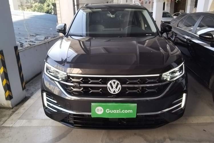 Used Volkswagen Tayron 2023 330TSI Two-Wheel-Drive R-Line High-Energy Version Exterior 1
