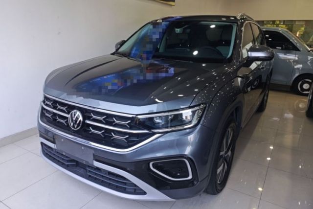 Volkswagen Tayron 2023 330TSI Two-Wheel-Drive Luxury Plus Advanced Version usado