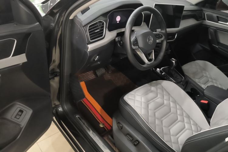 Used Volkswagen Tayron 2023 330TSI Two-Wheel-Drive Luxury Plus Advanced Version Driver Seat