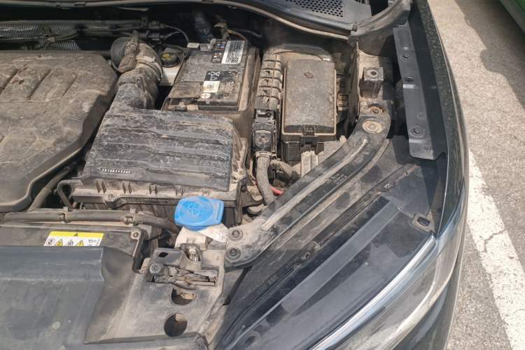 Used Volkswagen Tayron 2023 330TSI Two-Wheel-Drive R-Line High-Energy Version Engine Bay Left