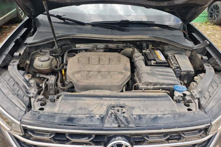 Used Volkswagen Tayron 2023 330TSI Two-Wheel-Drive Luxury Plus Advanced Version Engine Bay