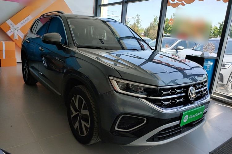 Used Volkswagen Tayron 2023 300TSI Two-Wheel-Drive Luxury Plus Advanced Edition Exterior 1