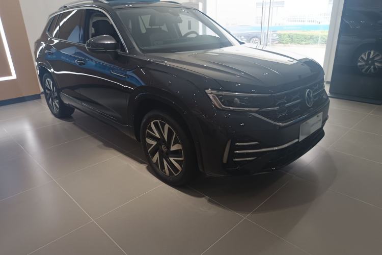 Used Volkswagen Tayron 2023 330TSI Two-Wheel-Drive R-Line High-Energy Version Exterior 2