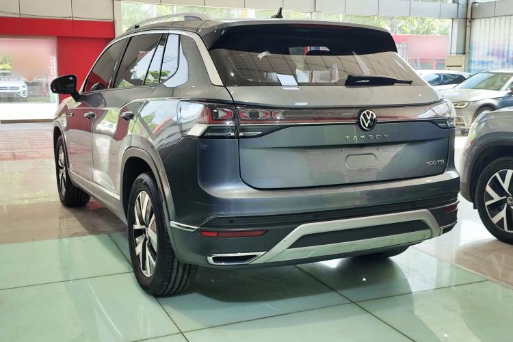 Used Volkswagen Tayron 2023 300TSI Two-Wheel-Drive Luxury Plus Advanced Edition Exterior 2