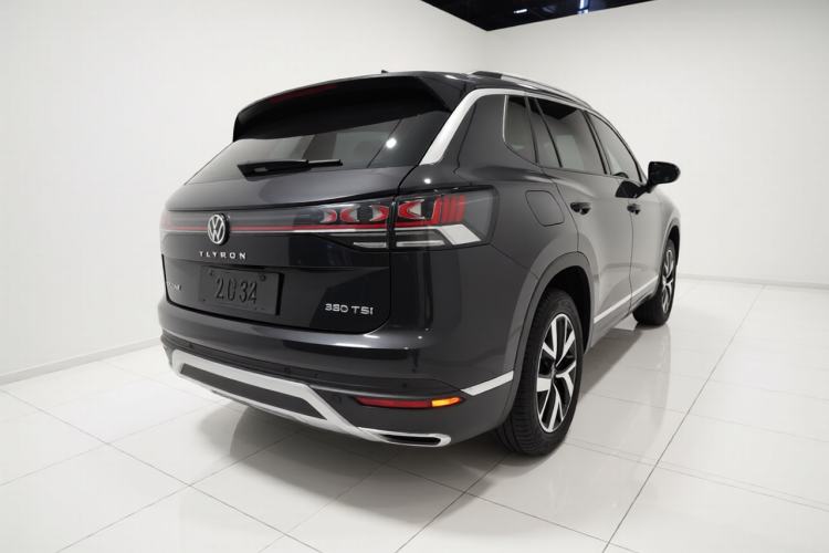 Used Volkswagen Tayron 2023 330TSI Two-Wheel-Drive Luxury Plus Advanced Version Exterior 4