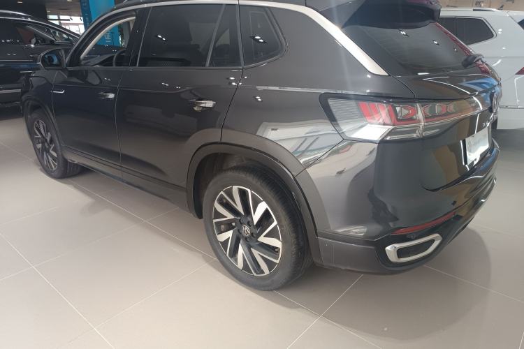 Used Volkswagen Tayron 2023 330TSI Two-Wheel-Drive R-Line High-Energy Version Exterior 4