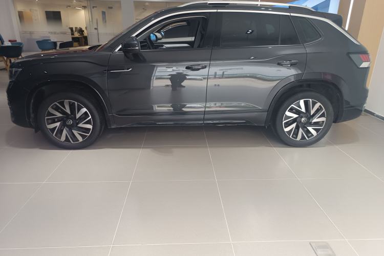 Used Volkswagen Tayron 2023 330TSI Two-Wheel-Drive R-Line High-Energy Version Exterior 5