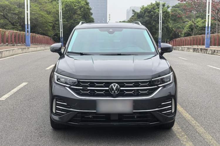 Used Volkswagen Tayron 2023 Revised Version 380TSI All-Wheel Drive R-Line High-Energy Edition Front