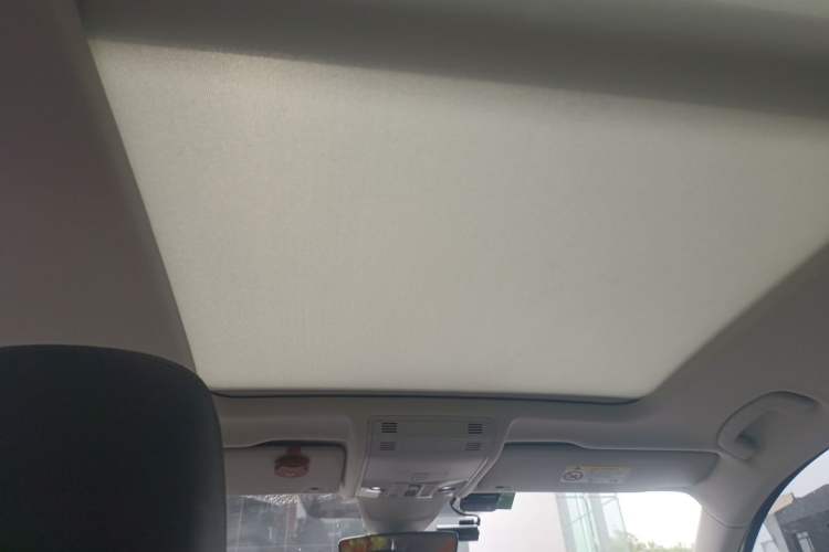 Used Volkswagen Tayron 2023 330TSI Two-Wheel-Drive R-Line High-Energy Version Headliner