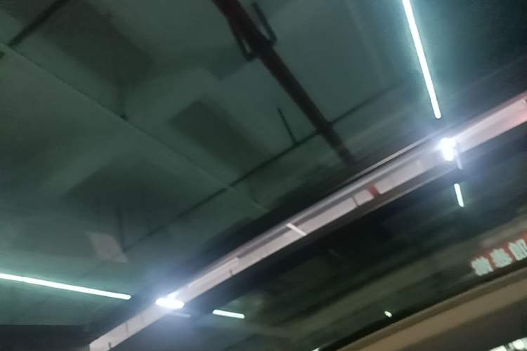 Used Volkswagen Tayron 2023 330TSI Two-Wheel-Drive Luxury Plus Advanced Version Headliner