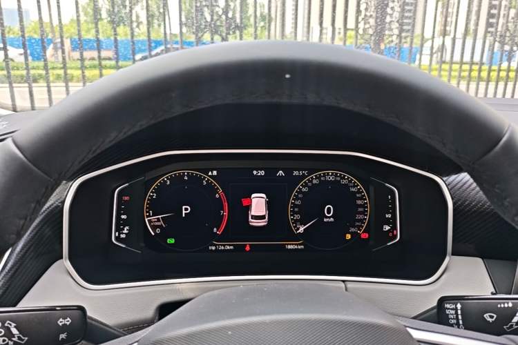 Used Volkswagen Tayron 2023 300TSI Two-Wheel-Drive Luxury Plus Advanced Edition Instrument Cluster
