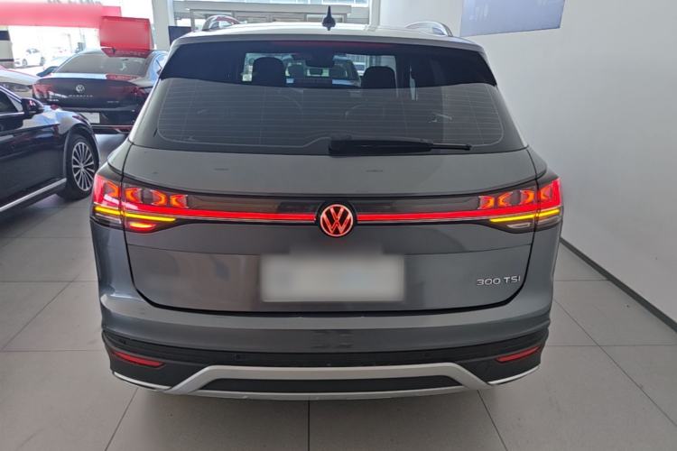Used Volkswagen Tayron 2023 300TSI Two-Wheel-Drive Luxury Plus Advanced Edition Rear