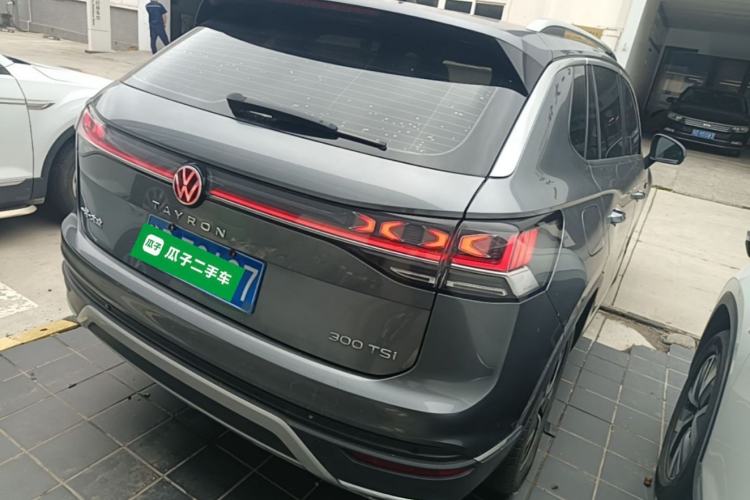 Used Volkswagen Tayron 2023 300TSI Two-Wheel-Drive Luxury Plus Advanced Edition Rear Right 45 Deg