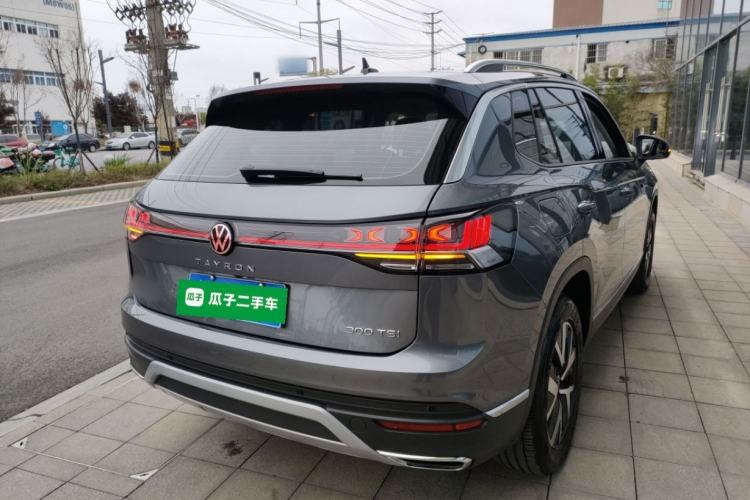 Used Volkswagen Tayron 2023 300TSI Two-Wheel-Drive Luxury Plus Advanced Edition Rear Right 45 Deg
