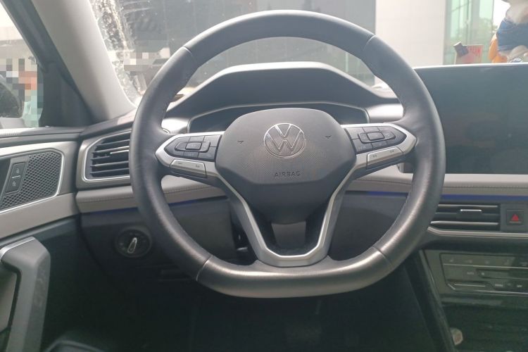 Used Volkswagen Tayron 2023 330TSI Two-Wheel-Drive R-Line High-Energy Version Steering Wheel