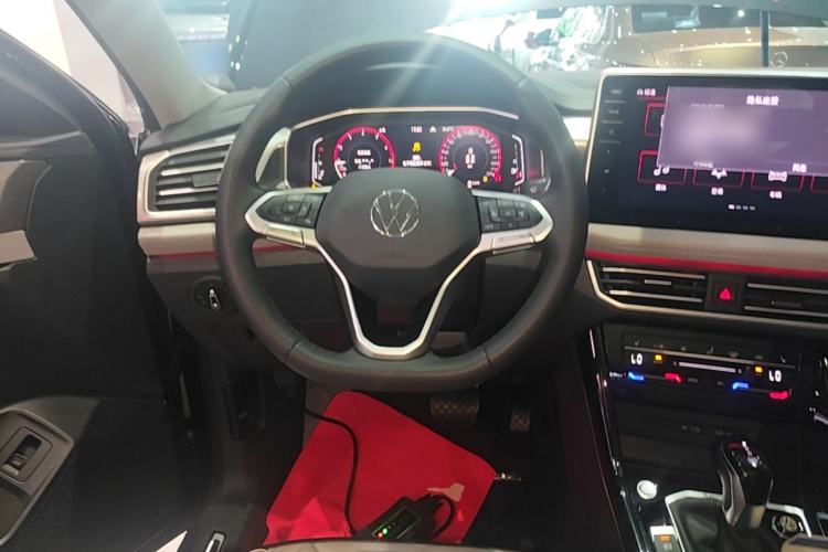 Used Volkswagen Tayron 2023 Revised Version 380TSI All-Wheel Drive R-Line High-Energy Edition Steering Wheel