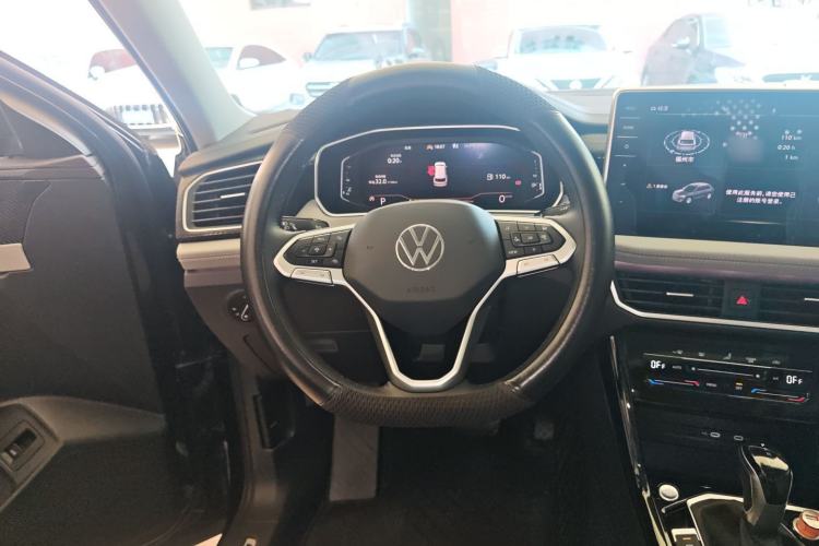 Used Volkswagen Tayron 2023 330TSI Two-Wheel-Drive Luxury Plus Advanced Version Steering Wheel