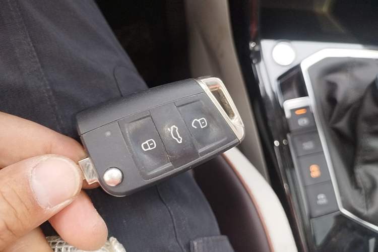 Used Volkswagen Tayron  Vehicle Key