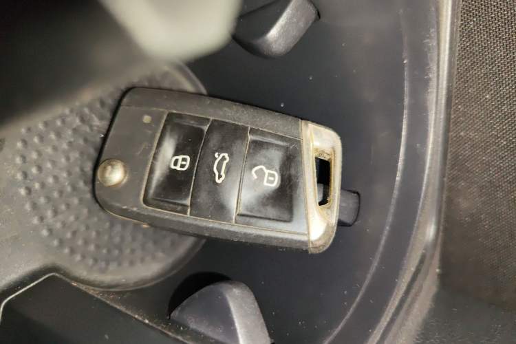 Used Volkswagen Tayron 2023 300TSI Two-Wheel-Drive Luxury Plus Advanced Edition Vehicle Key