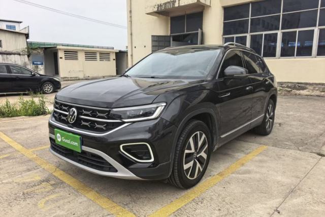 Ojetý Volkswagen Tayron 2023 330TSI Two-Wheel-Drive Luxury Plus Advanced Version