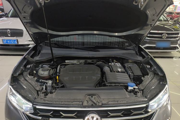 Used Volkswagen Tayron 2023 Revised Version 380TSI All-Wheel Drive R-Line Pro Smart Edition Engine Bay
