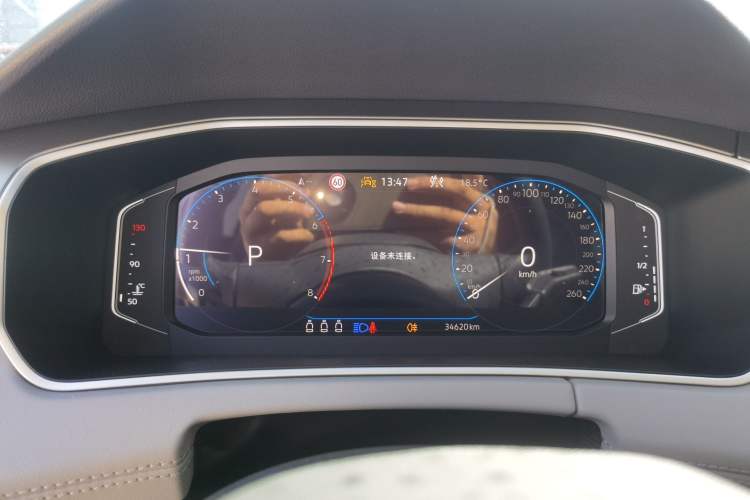 Used Volkswagen Tayron 2023 330TSI Two-Wheel-Drive R-Line High-Energy Version Instrument Cluster