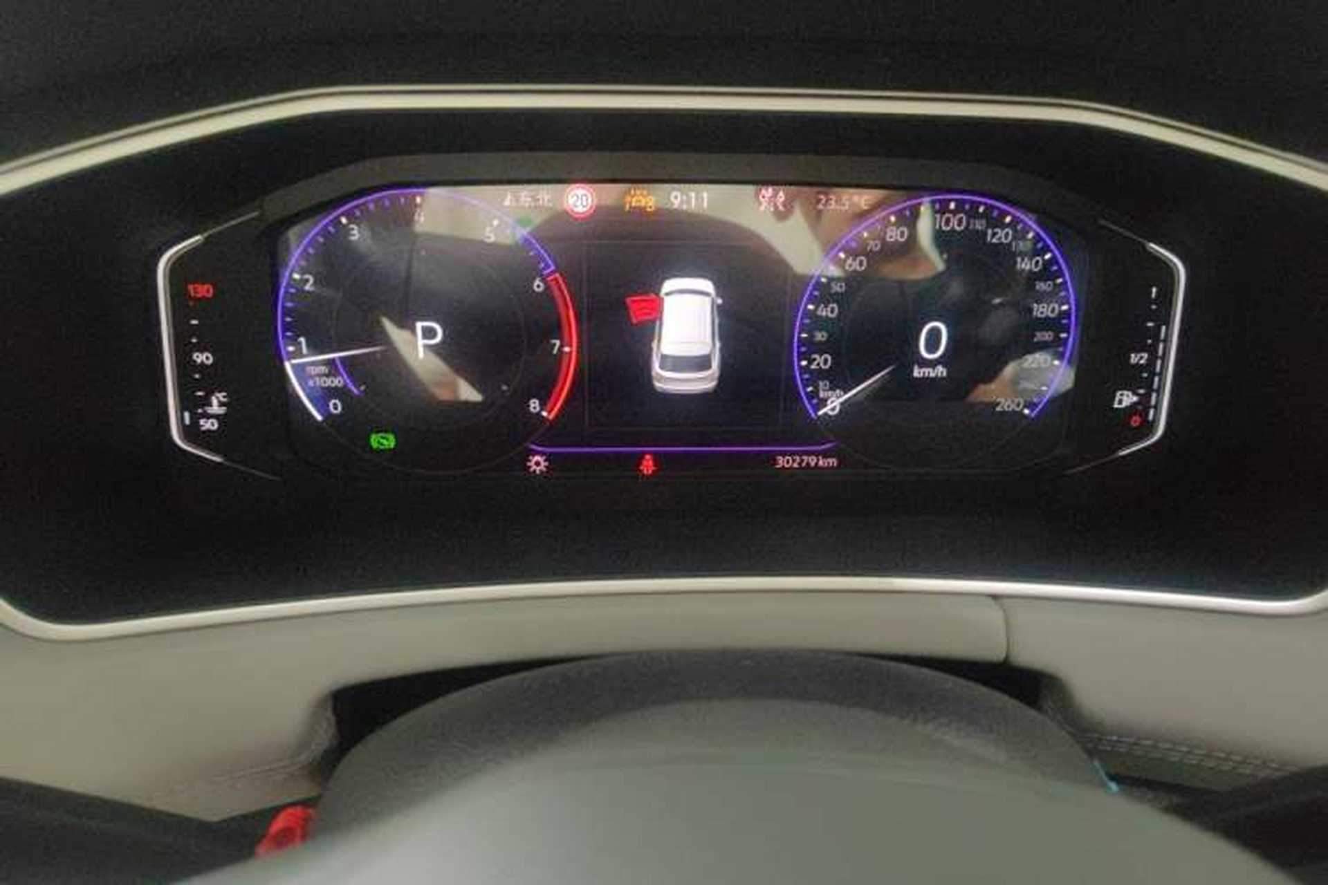 Used Volkswagen Tayron 2023 330TSI Two-Wheel-Drive R-Line High-Energy Version Odometer Close Up