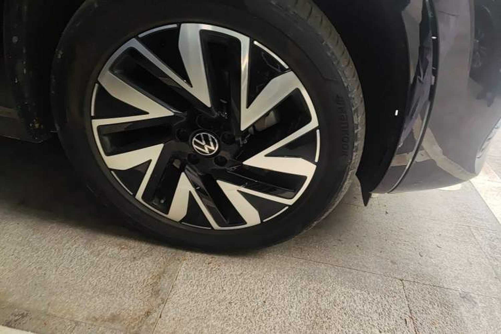 Used Volkswagen Tayron 2023 330TSI Two-Wheel-Drive R-Line High-Energy Version Right Front Wheel Hub
