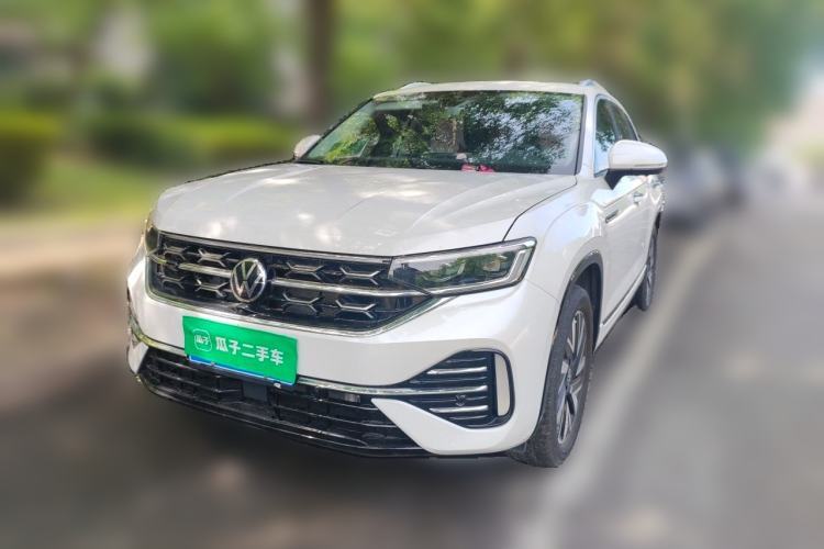 Used Volkswagen Tayron 2023 330TSI Two-Wheel-Drive R-Line High-Energy Version Guazi used car, China used car export, Used car for sale, Used  cars, Cheapest cars for sale