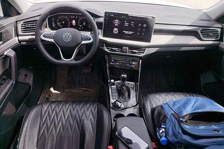 Used Volkswagen Tayron 2023 280TSI Two-Wheel-Drive Luxury Plus Advanced Version Center Console