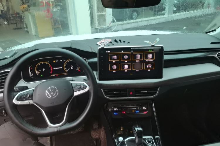 Used Volkswagen Tayron 2023 280TSI Two-Wheel-Drive Luxury Plus Advanced Version Center Console
