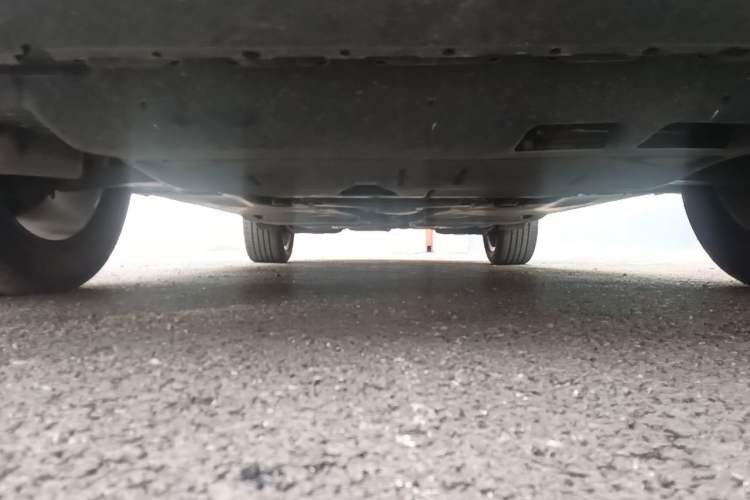 Used Volkswagen Tayron 2023 380TSI Four-Wheel Drive R-Line High-Energy Version Chassis Front