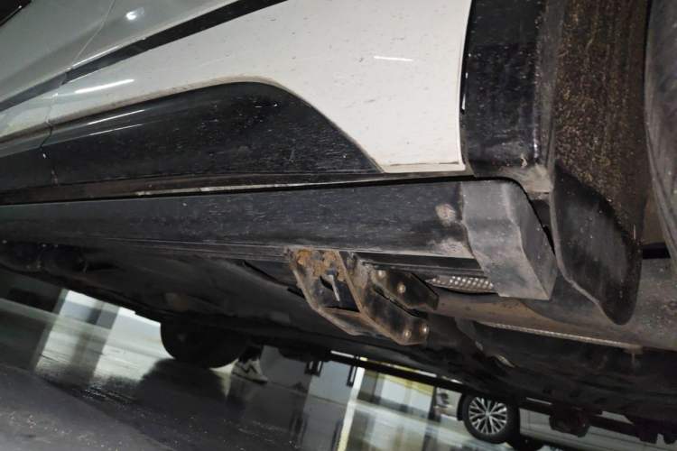 Used Volkswagen Tayron 2023 330TSI Two-Wheel-Drive R-Line High-Energy Version Chassis Rear Left