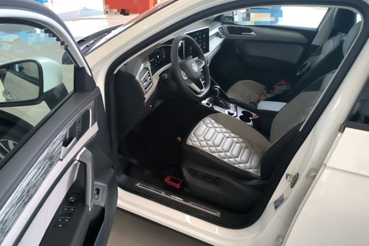 Used Volkswagen Tayron 2023 Revised Version 380TSI All-Wheel Drive R-Line High-Energy Edition Driver Seat